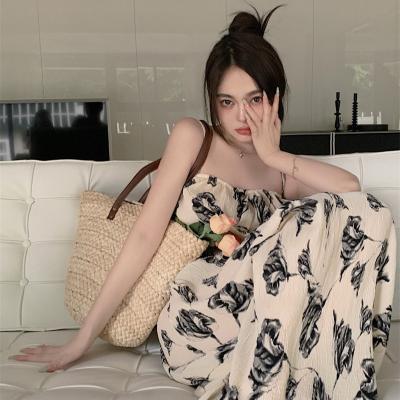 China 2022 Viable Custom Casual Shiny Dressing Gown Women Silver Strap Dress Sexy Women Satin Crowl Neck Dinner Party Dresses for sale