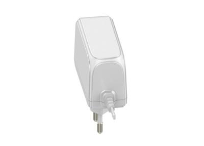 China 18W 12V Universal-Wechselstrom-Stromadapter weißes 1500ma mit EU-Stecker zu verkaufen