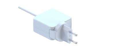 China Apple Interface Input PD Power Adapter with CE and FCC Certificates PC 94 V0 for sale