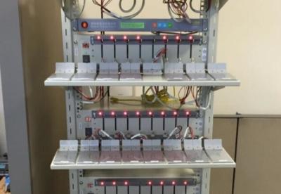 Chine Charge de batterie de polymère de lithium de Neware et système d'essai de la vie de cycle de décharge à vendre