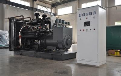 China ISO-Zulassung 550kw Shanghai Diesel-Generatoren 12 Zylinder Geschwindigkeit 1500/1800RPM zu verkaufen