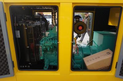 China 75kva Cummins Stamford Dieselgenerator Superleise Dieselgenerator 60kw zu verkaufen