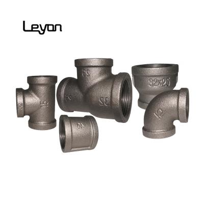 China Water Malleable Iron Pipe Fittings Dimnesions Black Tee Malleable Iron 2 Inch Tee Pipe Fittings for sale