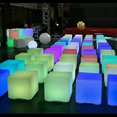 China Public Cube Stool Modern Rechargeable Led Cube Furniture LED Light Indoor And Outdoor Use for sale