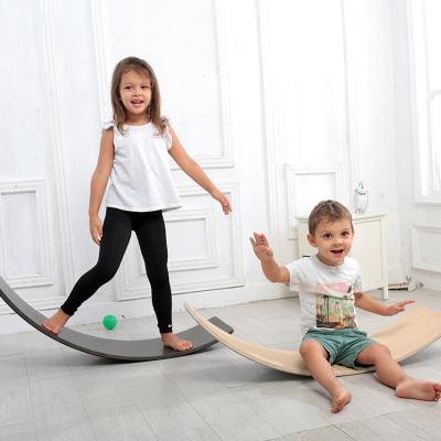 China XIHA Eco-Friendly Kids Balance Board Stability Trainer Twisting Workout Rocking Wooden Balance Board for sale