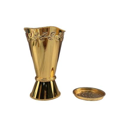 China Modern Home Decorative Metal Candle Holder Decoration Arabian Censer Incense Burner Candle Holders Release for sale