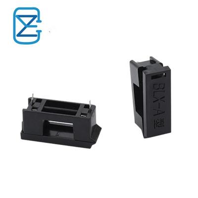 China High Quality Automobile Quick Connect Solder Terminal 5x20 6x30 6x32 Panel Mount 250V 10A 125V 15A Fuse Holder for sale