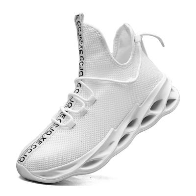 China Fashion Trend Sneaker Supplier Lights Fly Woven Lace Up Fashion Breathable Sneakers For Men for sale