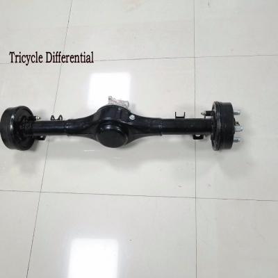 China OEM 48v/60v E Rickshaw Rear Axle With Durable Quality Tricycle Differential 2000kg Loading Capacity zu verkaufen