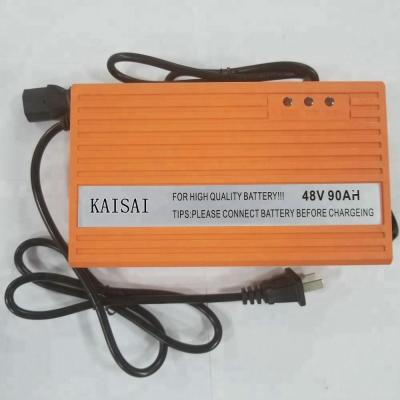 中国 OEM Electric Scooter Battery Charger For High Power E Rickshaw Tricycle 販売のため