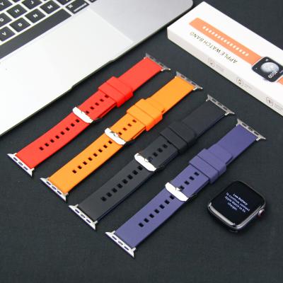 China Fanshion/Sport Silicone Strap For IWatch 4/5/6 38mm/40mm/42mm/44 45mm Strap For Apple Watch 7 Band Series Smart Watch Protective Case for sale