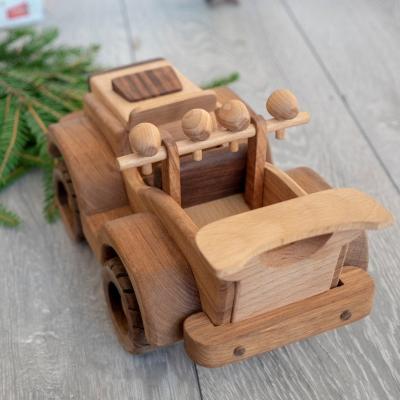 Chine Montessori Toy Cars And Trucks en bois à vendre