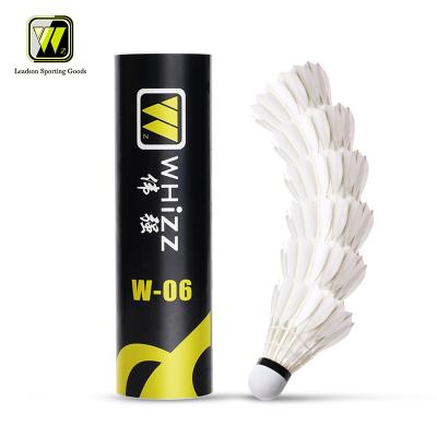 China Cork Compound Whistle New Arrival Middle Duck Feather Thick Shuttlecock Stable Durable Badminton Feather for sale