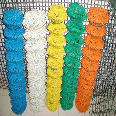 China Easily Assembled Galvanized And PVC Coated Diamond Chain Link Cyclone Wire Mesh for sale