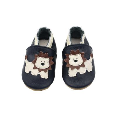 China Soft Bottom Baby Slippers Baby Booties Slippers OEM ODM Plush Bucket Leather Toddler Sole Shoes Soft Leather Booties for sale