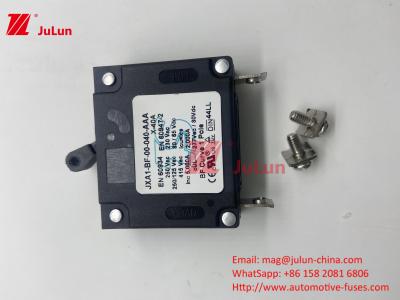 China Reinicio del cambio 15A Torbellino Protector de interruptor de circuito de audio AC DC AC Interruptor de circuito marino para vehículos en venta