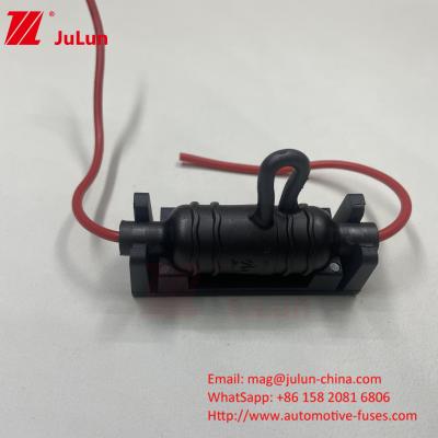 China Dustproof Low Voltage Car Fuse Holder Red Black Silicone PPS 10A 250V for sale