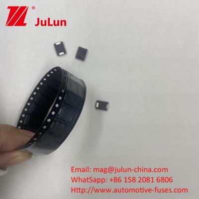 Κίνα SMD Mov Varistor 3325 7D431 Μεταλλικό οξείδιο Varistor Προστασία από υπερεύματα προς πώληση