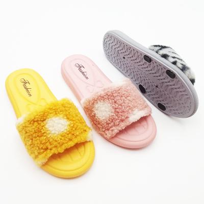 China 2021 Fashion Trend New Arrival Designer Comfortable Plush Decorations Soft Unique Ladies Slippers for sale