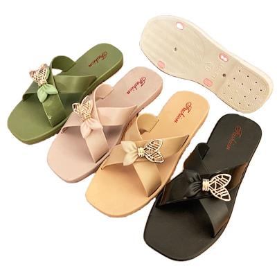 China Fashion Trend Latest Popular Beautiful Slide Slipper Woman Ladies Flat Shoes Stylish for sale