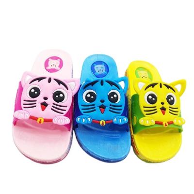 China Anti-odor Manufacturer Supply Latest Cartoon Design Girls PVC Kids Slippers for sale