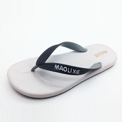 China PVC men's flip flops casual shoes new design men's fashion trend factory supply hot comfortable slippers for sale