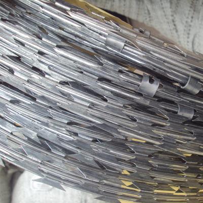 China Fence Stainless Steel SS 304 Razor Wire / Galvanized Accordion Barbed Razor Wire / CBT65 for sale