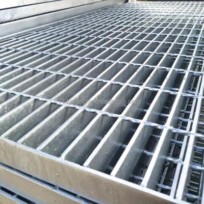 China Walkable Galvanized Heel Proof Light Duty Grating Galvanized Steel Grill for sale