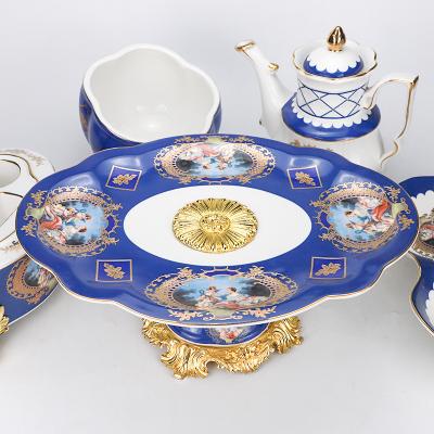 China Viable Creative Ktv Living Room Porcelain Russia Gold Frame Snack Fruit Ceramic Fruit Dish for sale