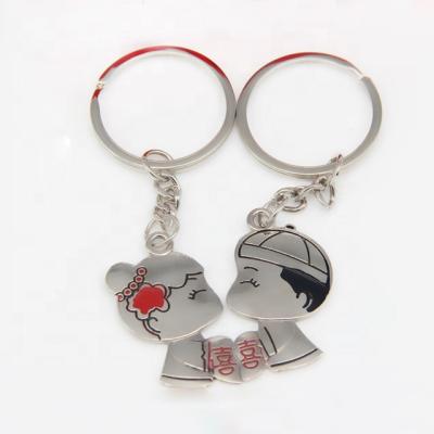 China Keepsake Gift& Fashion Custom Love Key Chain Wedding Gift Couples Chinese Kissing Keychains For Sale for sale