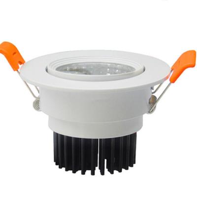 China Direction Adjustable Light Cutout 70mm AC85-265V Input 7W wwww xxxx COM Led Downlight for sale