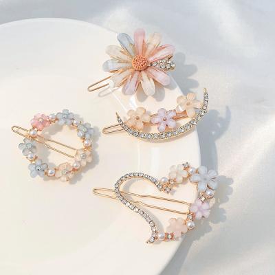 China New Cheap Luxury 2pcs/set Flower Pearl Hairpins Sweet and Beautiful Acrylic Hair Clips for Girls Crystal Hairpin Headwear Accessories for sale