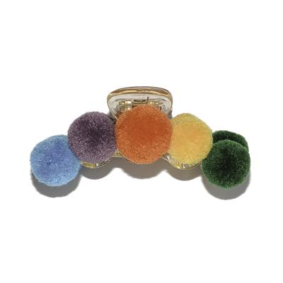 China 2021 Fashion Women's Hair Korean Hair Claw Wholesale Cute Claw Ball Woolen Color Hair Claw for sale