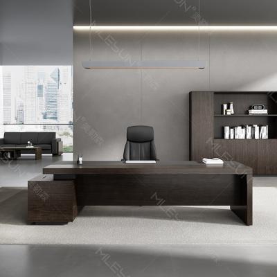 China L shape Modern Executive Office Desk Walnut veneer customized table Dawn Series Te koop