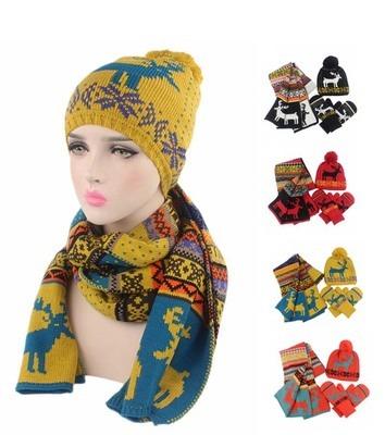 China COMMON Christmas Winter Scarf Fashion Warm Christmas Scarf Hat With Knit Pompom Beanie Mittens for sale