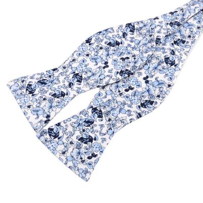 China Handmade Dobby OEM Screen Printing 100% Corbata Silk Floral Self Tie Bow Tie for sale