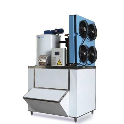 China Commercial Air Cooled 2000kg Flake Ice Machine 2Tons/24h Ice Machine Flake Ice With Ice Storage for sale