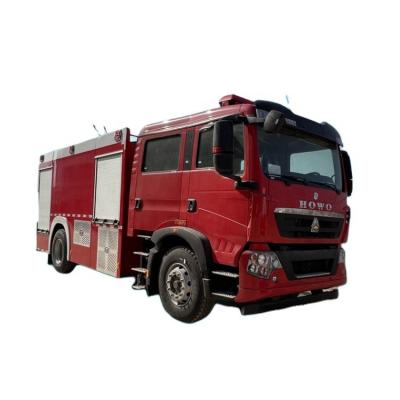 China Carbon steel SINOTRUK HOWO 4X2 6 ton fire fighting truck firefighter factory price for sale for sale