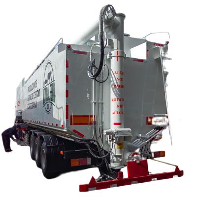 China Bulk Truck Trailer 35tons 30ft Chicken 3xles Feed Truck Used For Transport Bulk Feed Products In Farm Factory Outlet for sale