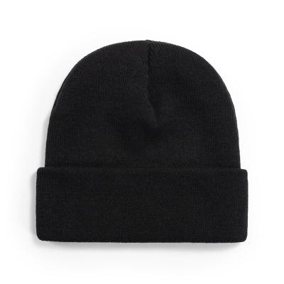 China COMMON Fashionable Custom Embroidery Logo Solid Color Warm Winter Beanie Knit Hat for sale