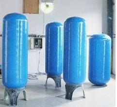 Cina Acciaio al carbonio Acciaio inossidabile Accesori per il trattamento dell'acqua con membrana di ro / resina di scambio ionico / sale addolcitore in vendita