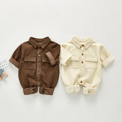 China 2020 New Design Cotton Corduroy Baby Clothes 100% New Design Cotton Corduroy Romper Pocket Turn-down Collar Infant Baby Romper for sale