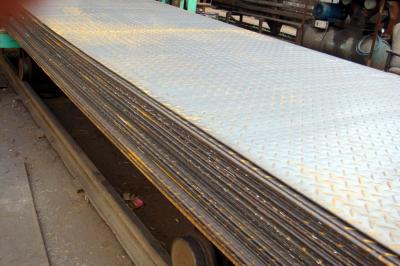 Κίνα SS400, Q235B, S235JR θερμής έλασης χάλυβα πηνία / Checkered χάλυβα πλάκα, 2000mm-12000mm μακρά προς πώληση