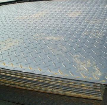 China Galvanizado / galvalume ASTM A36, Q235B, Q345B Hot quadriculada aço chapa laminada / bobinas à venda