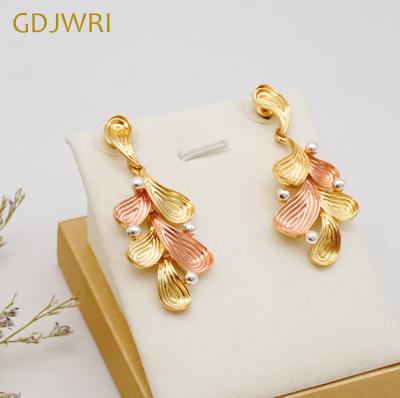 China Wholesale Luxury 18k Gold Plated Accessories Women's Discount GDJWRI TC24 Earrings Trendy Jewelry TRENDY for sale