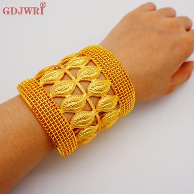 China New Arrival CLASSIC Bangle Bracelet With Ring Sets Best Selling Set BR13 Gold Plated for sale