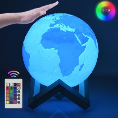 China Color Changing / Touch Switch / Sensor Amazon Wooden Stand Light Large Dimmable Planet Earth 3d Led Moon Night Lamp With Remote Control for sale