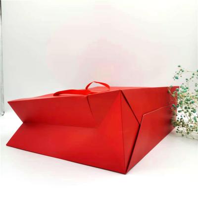 China Custom Luxury Recyclable Factory Boutique Retail Tote Bag Paper Bag Shopping Gift Paper Bag With Ribbon Handle for sale