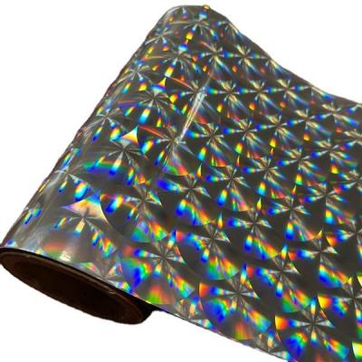 China Feuchtigkeitsdichte Bopp-Laminationsfilmrolle mit holographischem Film / Mehrfachextrusion zu verkaufen