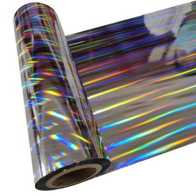 China 12 Mikrometer Siebenfarbiger Holographischer MET-Laminationsfilm für Papierplatten und Printig zu verkaufen